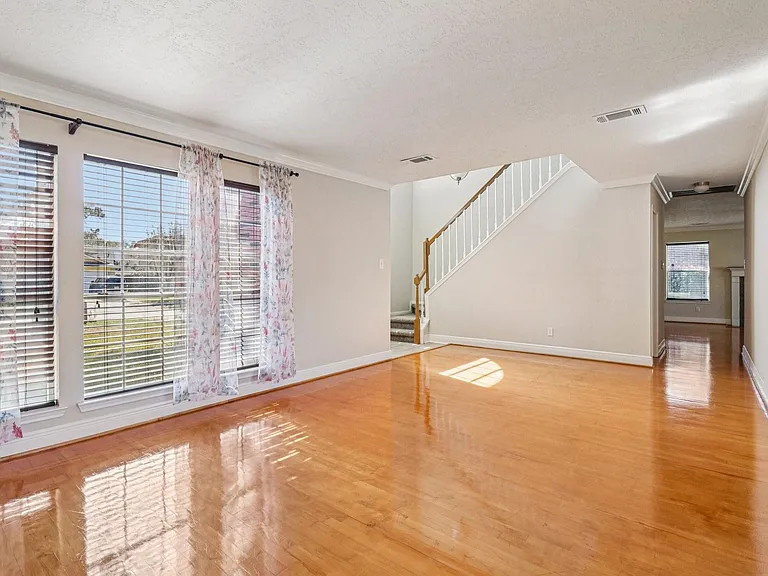 16810 Blairstone — Photo 10