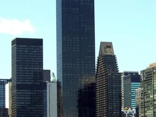 845 United Nations Plaza image 1 of 34