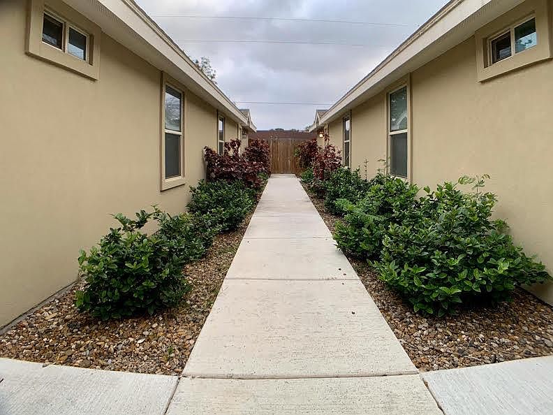 1st image of 2113 Taxco Ct APT 2