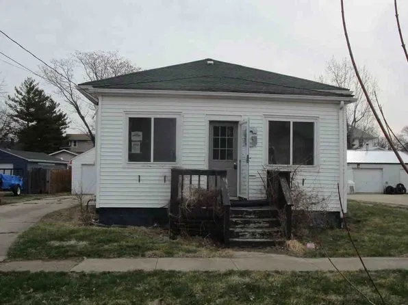 412 E 3rd St S, Newton, IA 50208