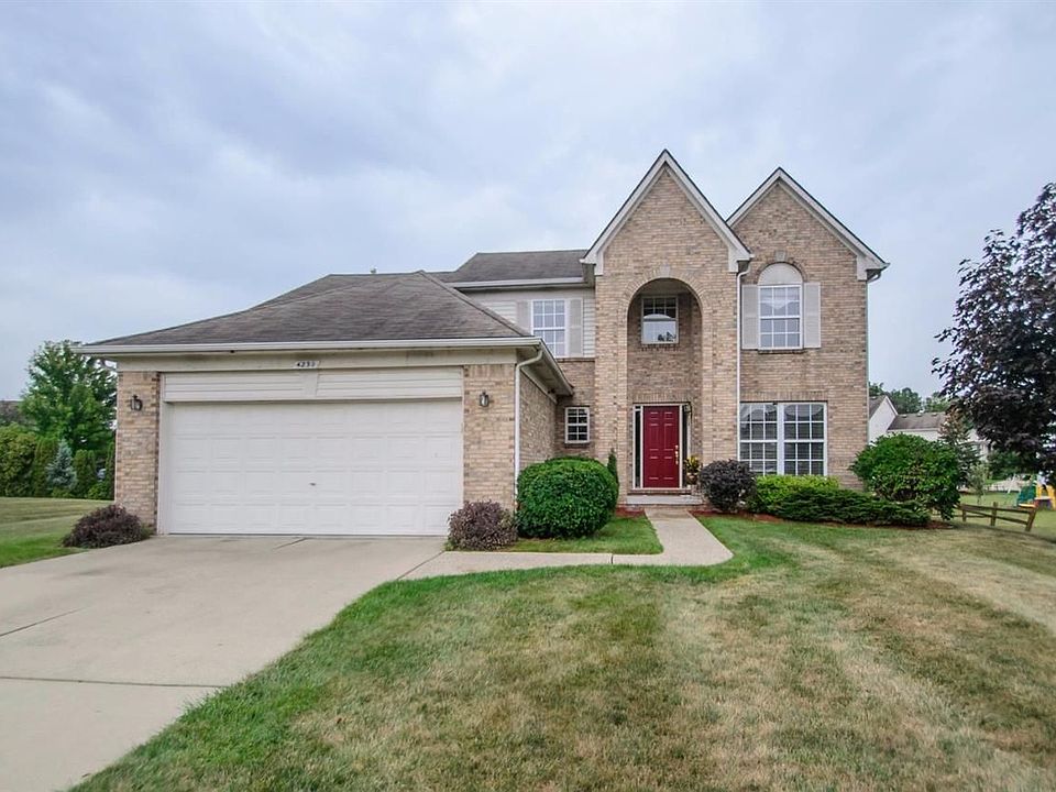 1st image of 4230 Woodcrest Ct