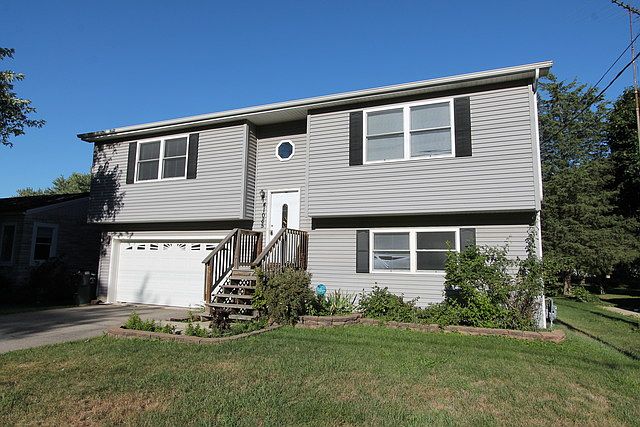 1st image of 41085 N 2nd St