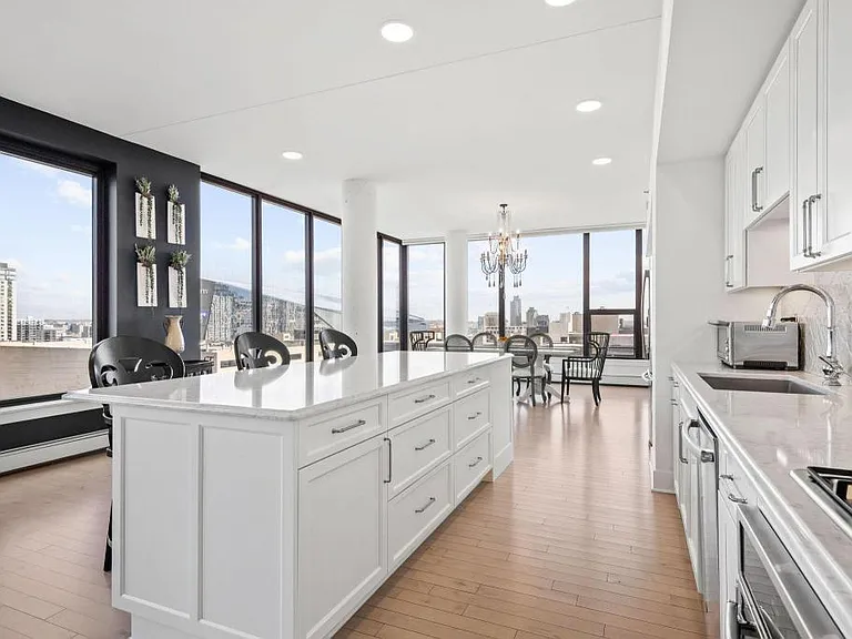 740 Portland Ave #1201 — Photo 4