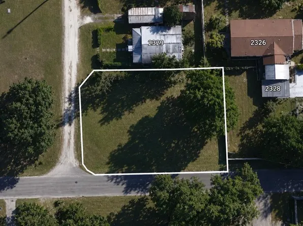 Gaskins St, Leesburg, FL 34748