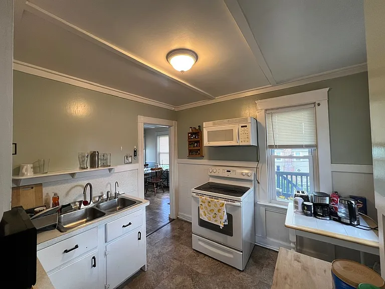 25 W Warwick Ave — Photo 33