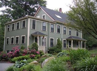 34 Crescent St, Weston, MA 02493