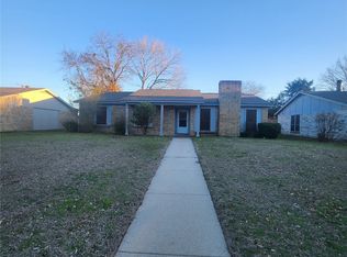 1310 Oakbluff Dr, Lancaster, TX 75146