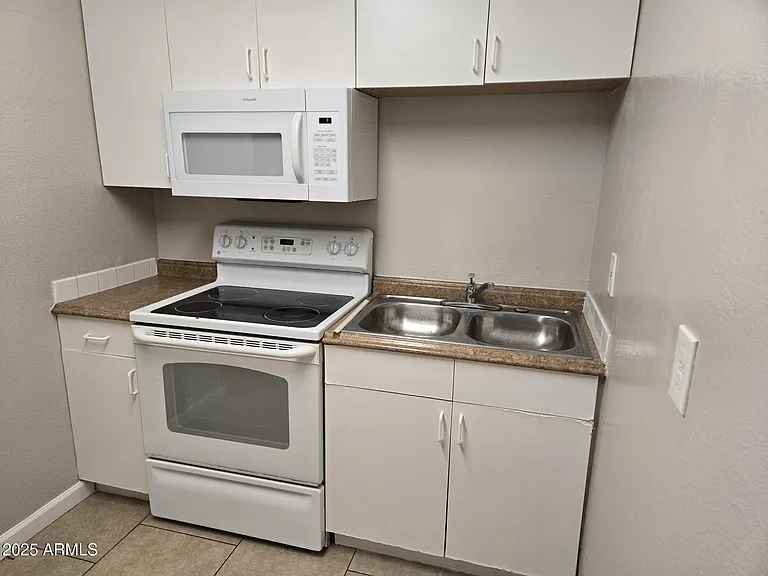 902 E Southern Ave #2 — Photo 7