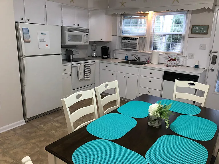 1600 Asbury Ave #A — Photo 12