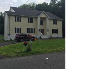 2087 Scott Rd, Cheshire, CT 06410