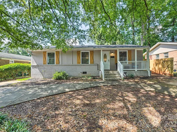 3020 Stancill Pl, Charlotte, NC 28205