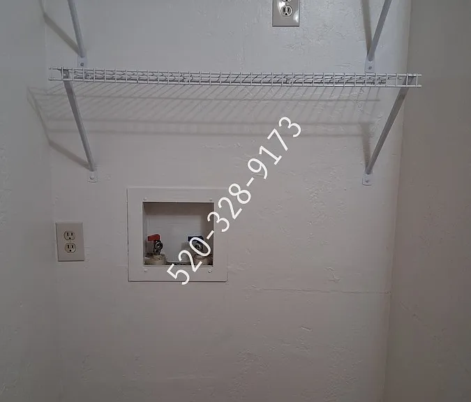 13501 N Lon Adams Rd #1 — Photo 10