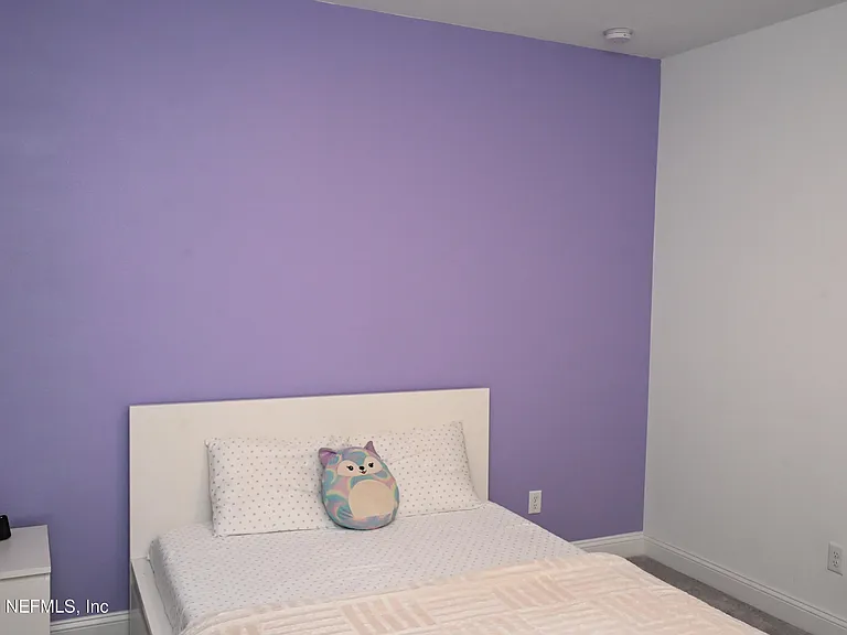 633 Superior Blvd — Photo 16