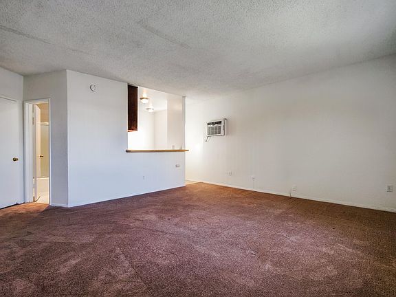 3rd image of 11438 Killion St APT 7