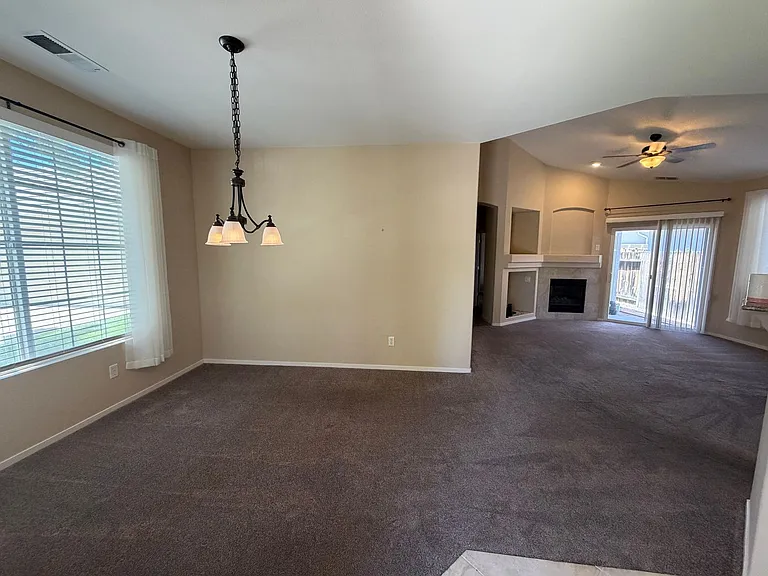 9741 Ripple Way — Photo 4