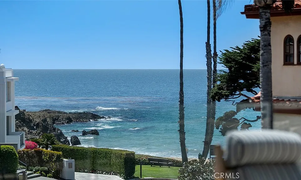 27 Emerald Bay