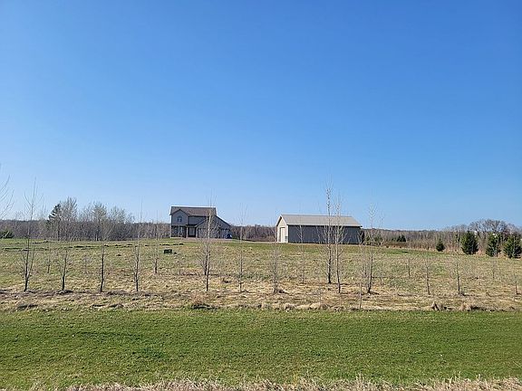 4th image of 2200 Pokegama Lake Rd