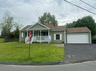 1 Birch Rd, Brookfield, CT 06804