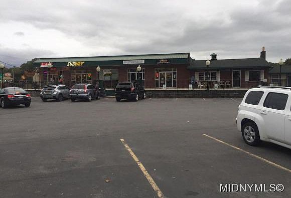 2nd image of 8457 Seneca Tpke