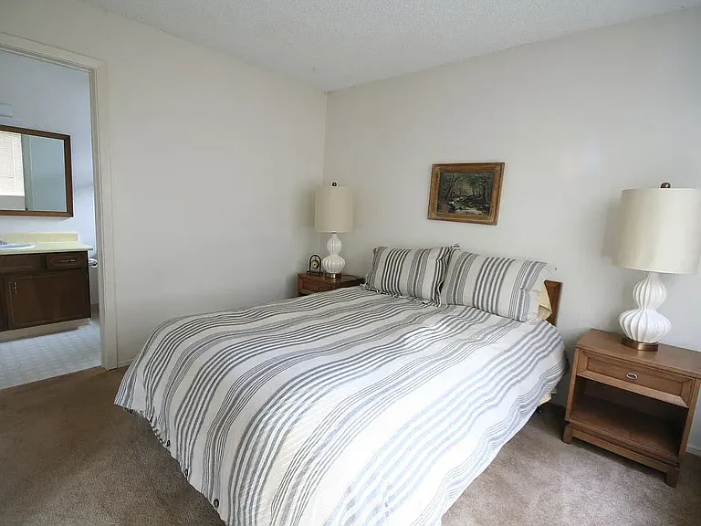 1290 Lincoln Park Cir — Photo 31