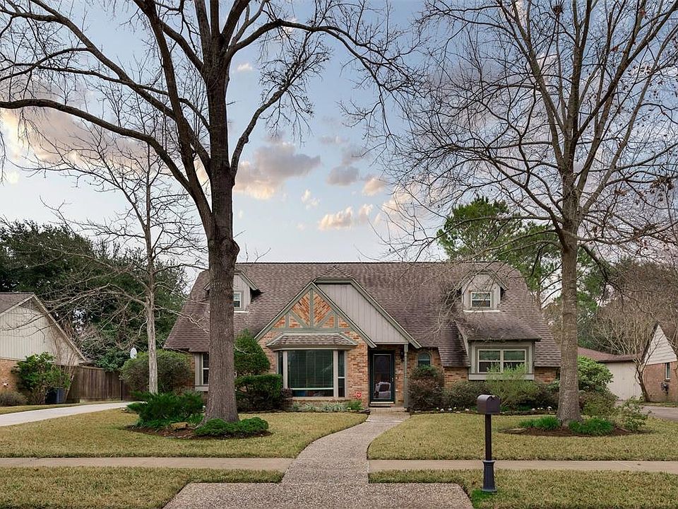 1st image of 1811 Valley Vista Dr