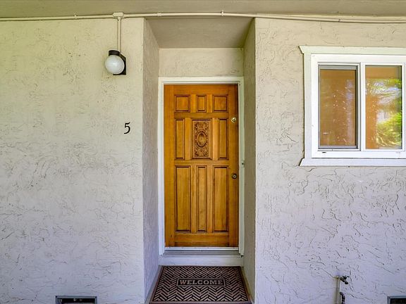 3rd image of 14245 Lora Dr APT 5