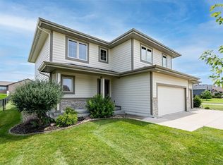 1615 NE Vicksburg Dr, Ankeny, IA 50021