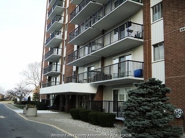 1st image of 8591 Riverside Dr E #306