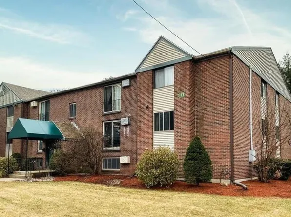 133 English Village Road #202, Manchester, NH 03102