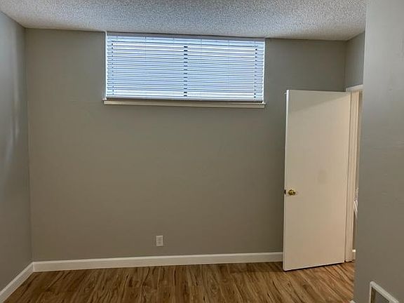5th image of 31 Thomas Ave APT 11