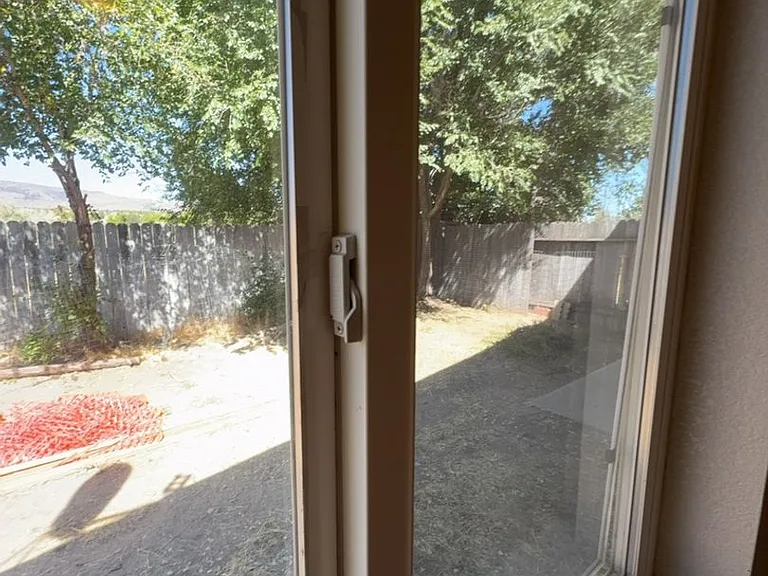 155 Derek Dr — Photo 21