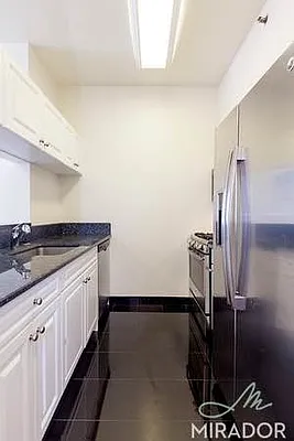 Rented by Mirador Real Estate | media 25