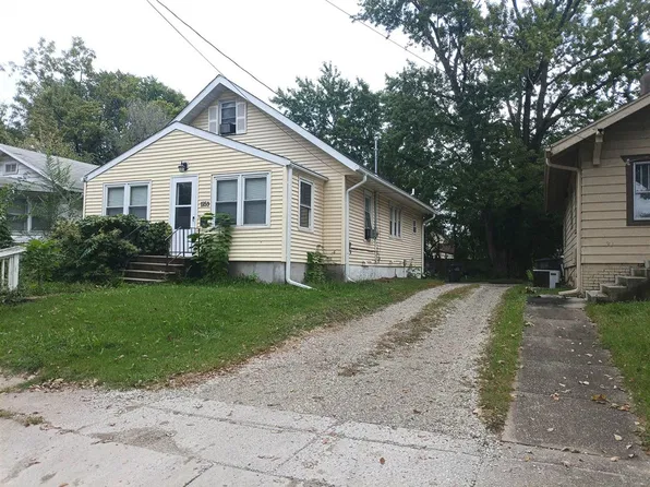 1259 Stewart St, Des Moines, IA 50316