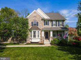 2645 Fringe Ln, Easton, PA 18040