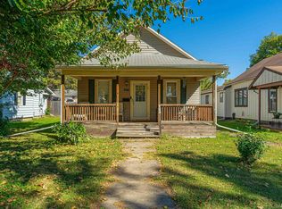 708 Decatur St, Lincoln, IL 62656