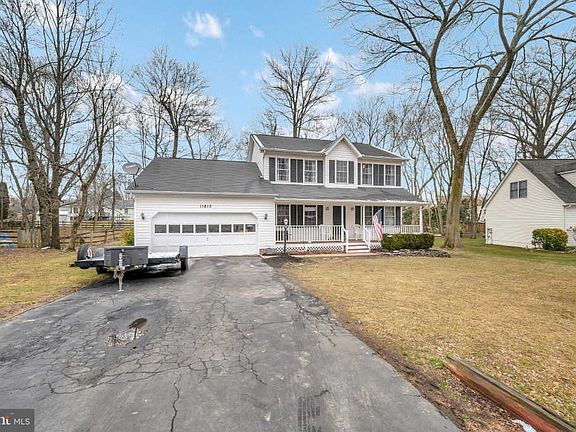 4th image of 11813 Oakhurst Dr