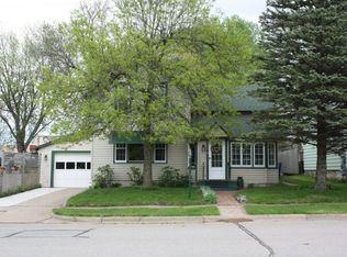 208 Chestnut St, Marathon, WI 54448