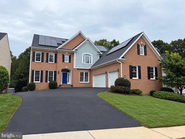 4412 Tuscany Ct, Woodbridge, VA 22192