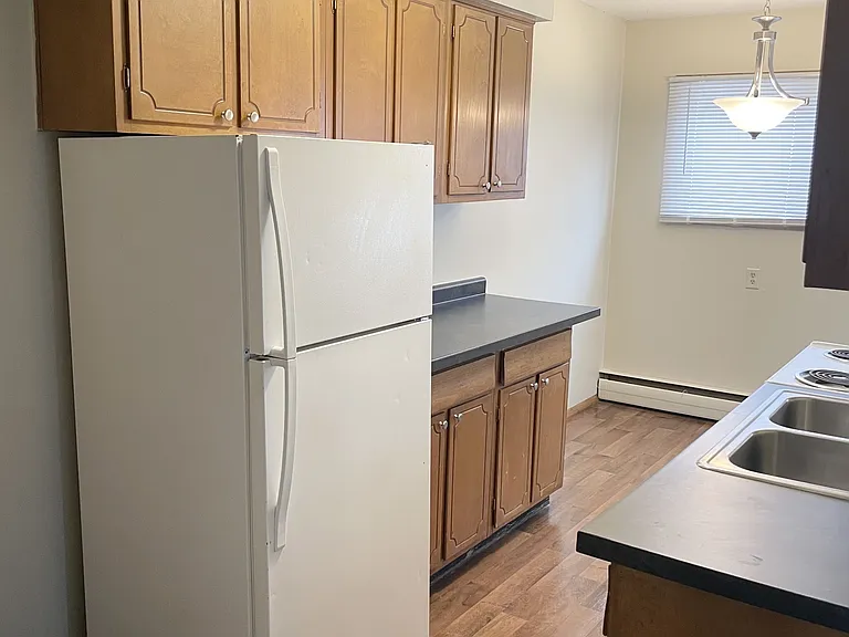 Oak Hills Apartments — Photo 15