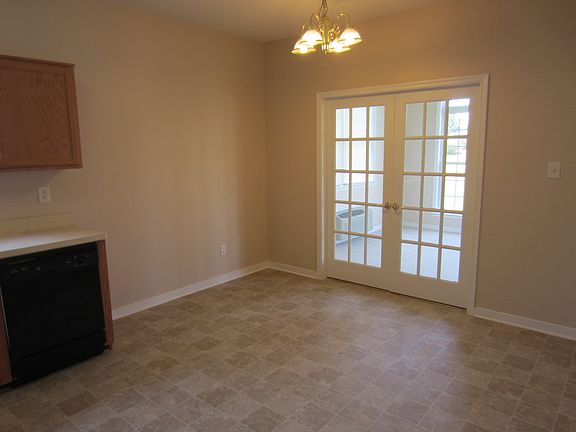 4th image of 6592 Magnolia Green Ln