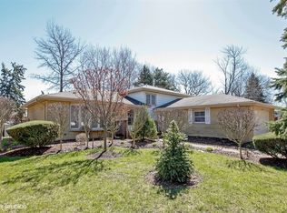 8S207 Hudson St, Darien, IL