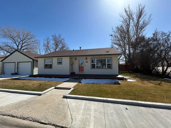 45 W Monroe Ave, Chester, MT 59522