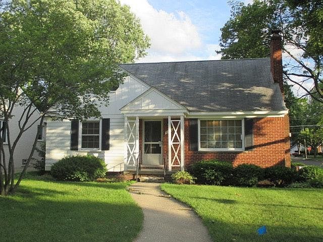 1st image of 2306 Buckingham Ave