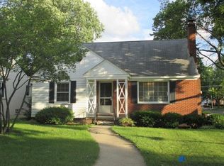 2306 Buckingham Ave, Birmingham, MI 48009