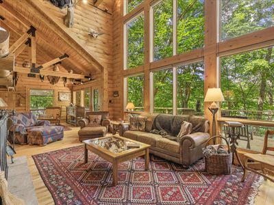 654 Natchez Ln, Sugar Grove, OH, 43155