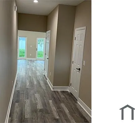 3 bed, 1900 sqft, $2,700 — Photo 3