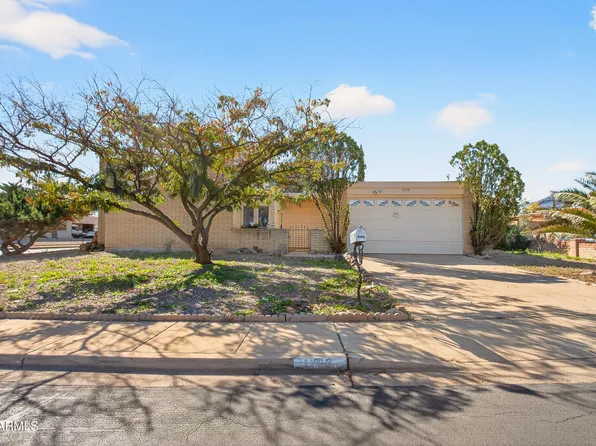 1192 MEADOWS Drive, Sierra Vista, AZ 85635