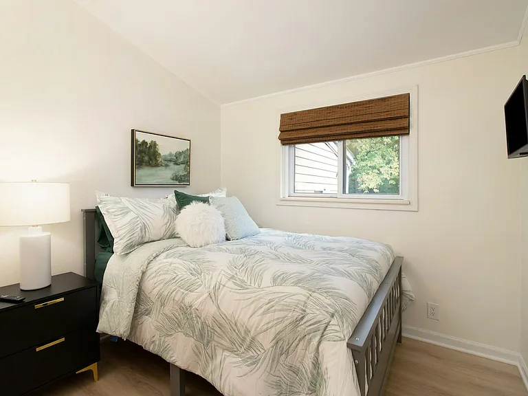 2804 Canterbury Rd — Photo 20