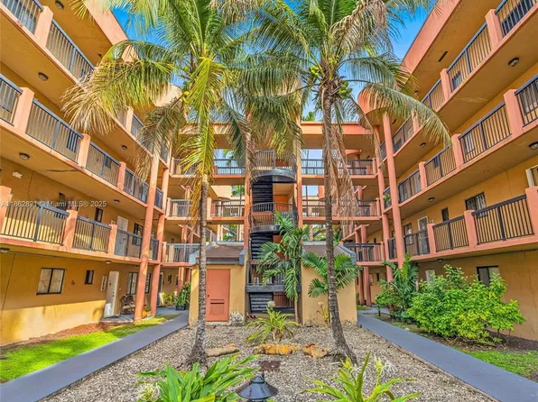 5490 W 21st Ct APT 311, Hialeah, FL 33016