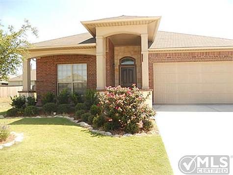3rd image of 1329 Zanna Grace Way